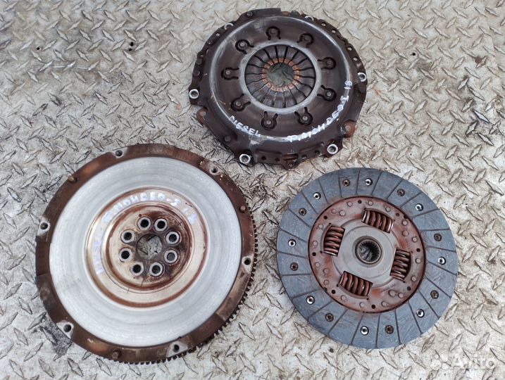 Сцепления и маховик на Ford mondeo 1-1.8 (дизель)