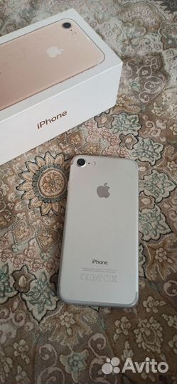 iPhone 7, 128 ГБ