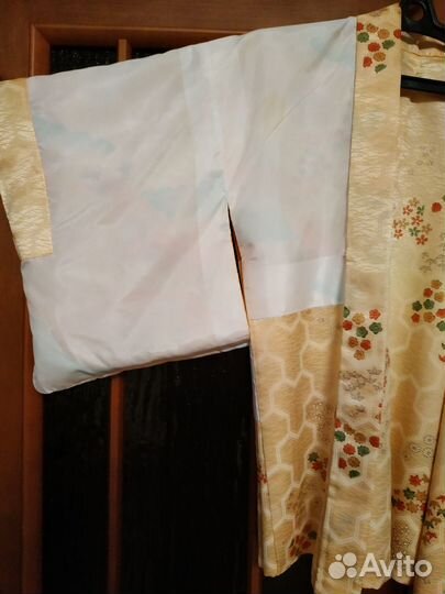 Кимоно женск.короткое плотное ручной работы Япония