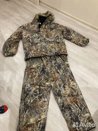 Зимний костюм для охоты и рыбалки