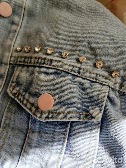 Джинсовая куртка