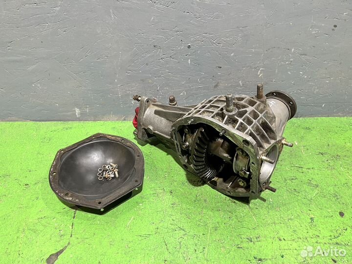 Редуктор переднего моста ваз Нива 2121, 21213 22шл