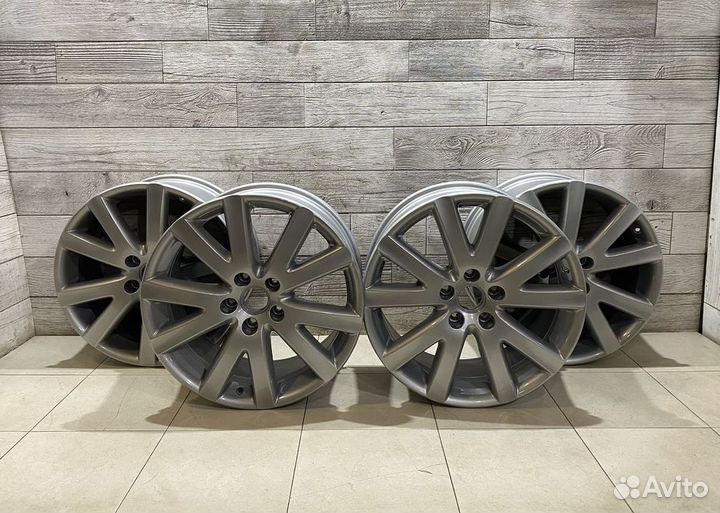 К-кт оригинальных литых дисков VW Touareg GP 2.5Td