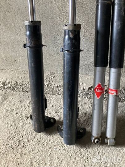 W124 амортизаторы
