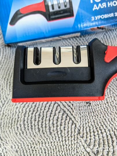Точилка для ножей новая