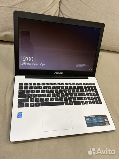 Ноутбук asus x553m