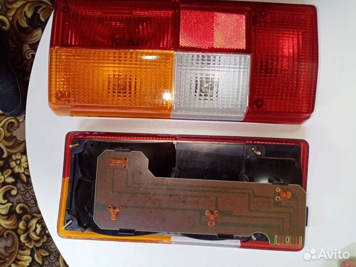 Фонарь задний ваз-2105 прав/лев