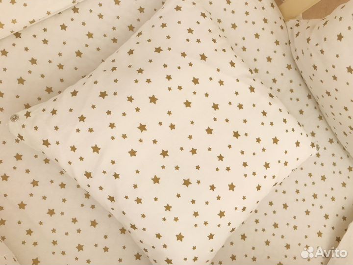 Бортик для кровати