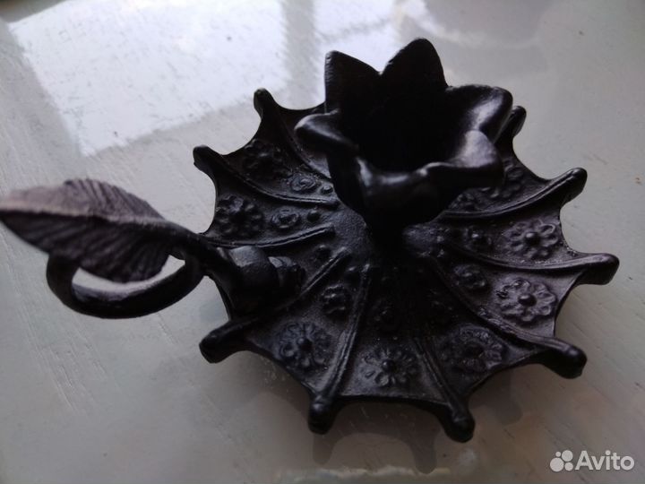 Подсвечник