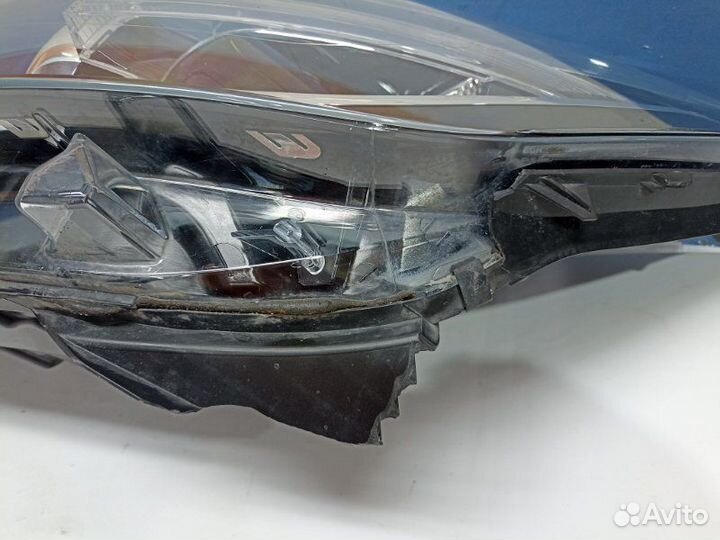 Фара передняя левая Renault Kaptur RBA 2.0 F4R410