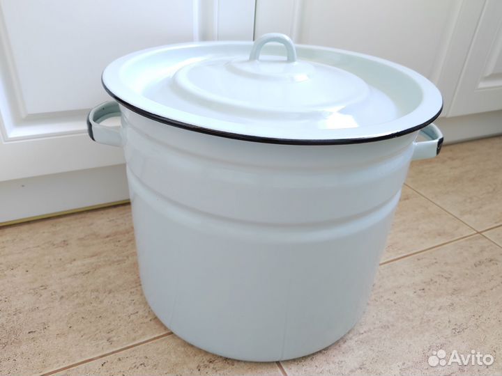 Бак эмалированный 25л. 1996г, новый