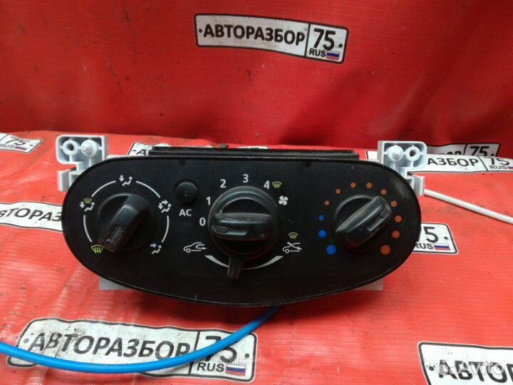 Блок управления климат-контролем Nissan Almera G15