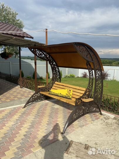 Садовые качели