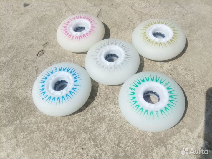 Светящиеся колеса для роликов, 8шт