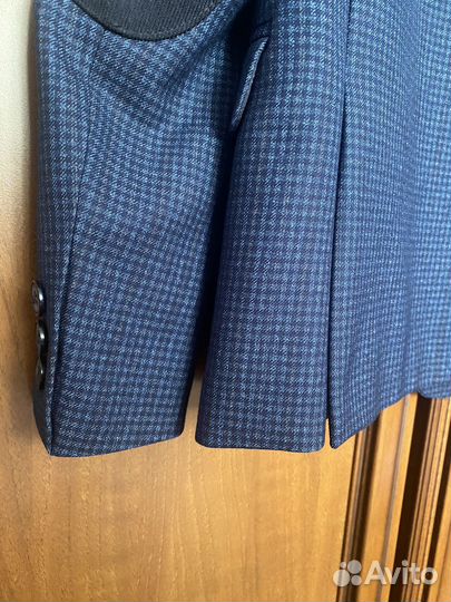 Пиджак для мальчика 140