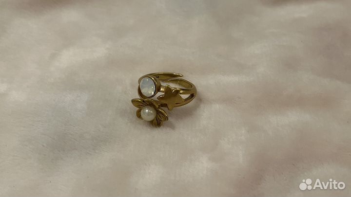 Кольцо pilgrim c лунным камнем