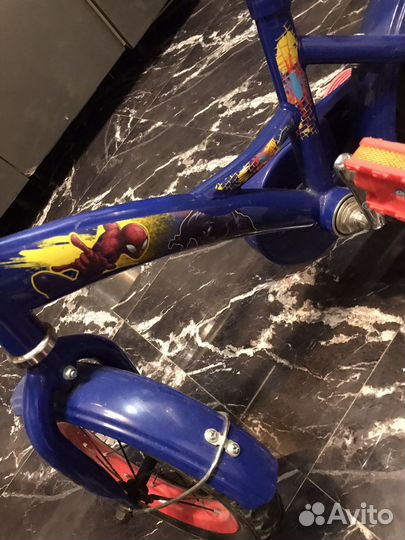 Велосипед детский р-р колес 14