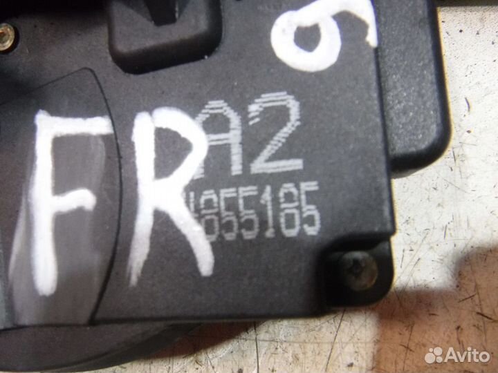 Замок двери передней правой Saab 9-5