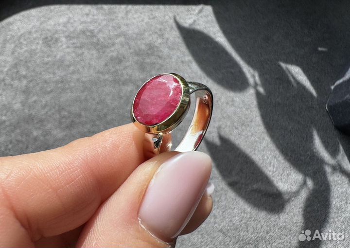 Серебряное кольцо с рубином