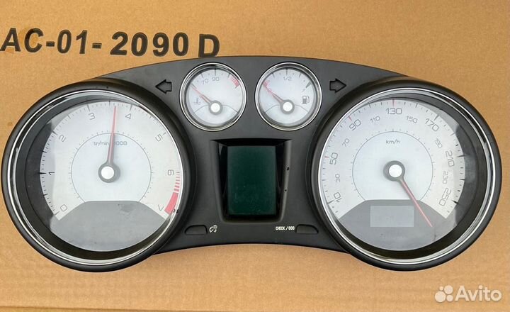 Щиток приборов (панель) Пежо Peugeot 308 1.6 л