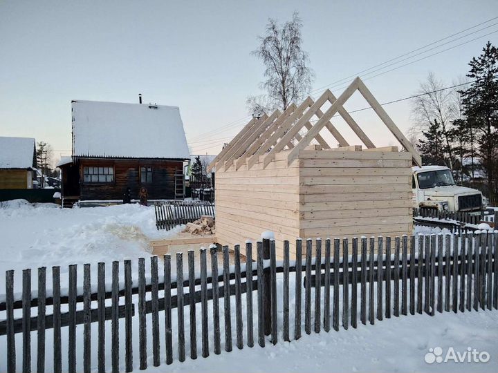 Сруб бани из бруса