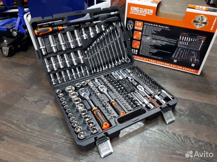 Набор инструментов 219