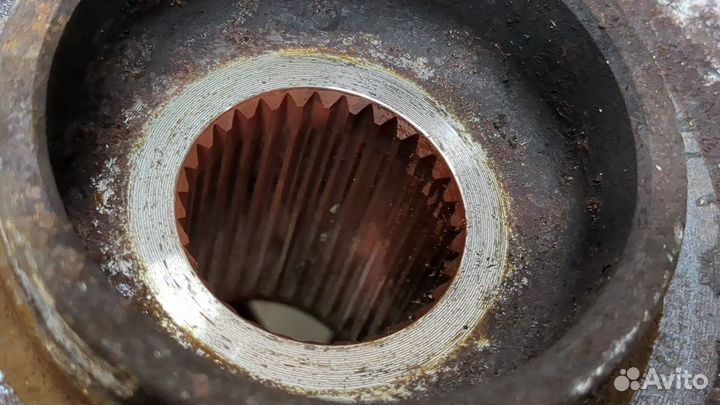 Ступица (кулак, цапфа) левая передняя Hyundai Santa Fe, 2014