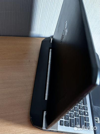 Игровой ноутбук Asus Rog G75VX/i7/оп-8 гб