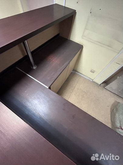 Стойка ресепшн бу