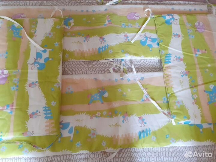 Бортики в кроватку