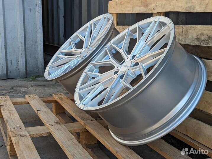 Оригинал диски arceo R19 на Kia Stinger Mustang GS