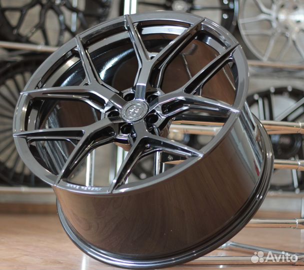 Диски оригинал Gard R22 на BMW X5 G05, X5 M