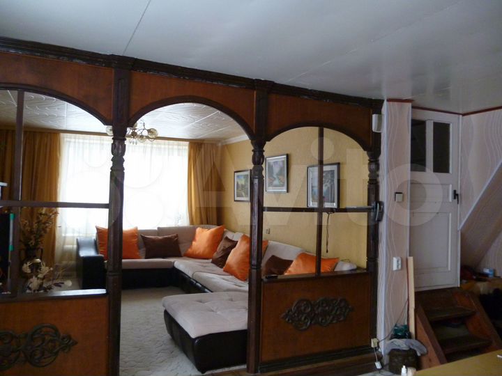 Дом 178 м² на участке 7 сот.