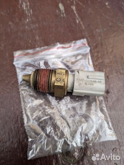 Датчик температуры Ford Focus 2 дорестайл