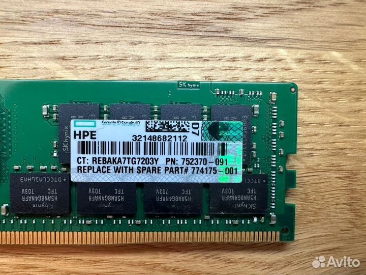 32 gb ddr4 dimm 2133 Hynix HMA84GR7AFR4N