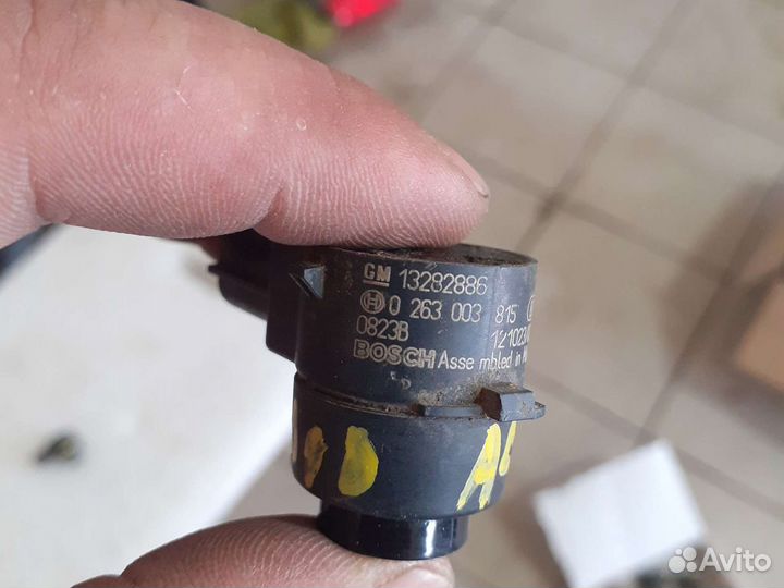 Парктроник Opel Astra J