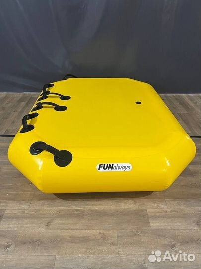 Тюбинг трехместный