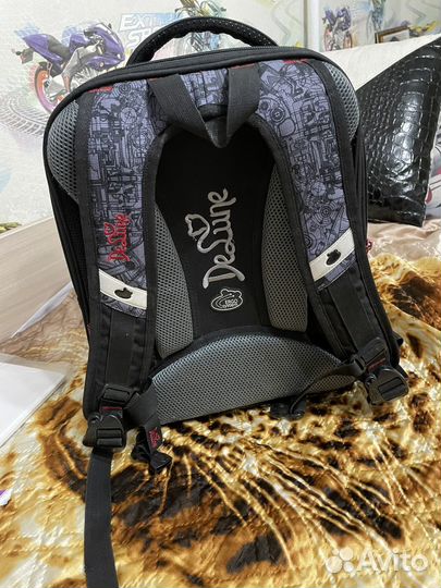 Рюкзак школьный для мальчика ортопедический