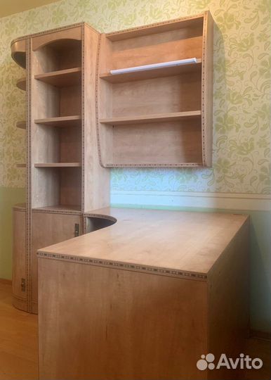 Детская мебель-столы, полки, шкафы по отдельности