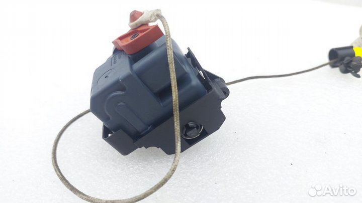 Б/У Замок лючка бензобака Состояние отличное
