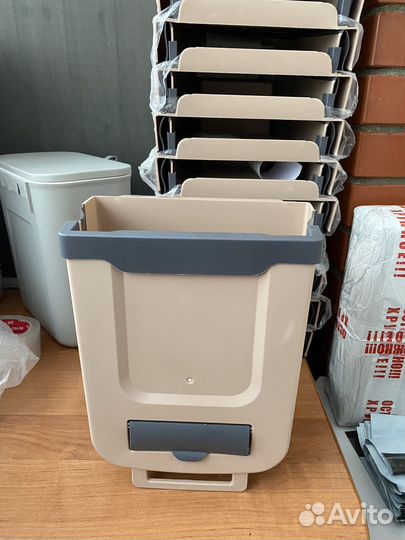 Ведро мусорное подвесное