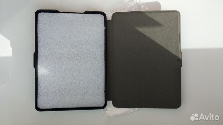 Чехол-обложка для Amazon Kindle