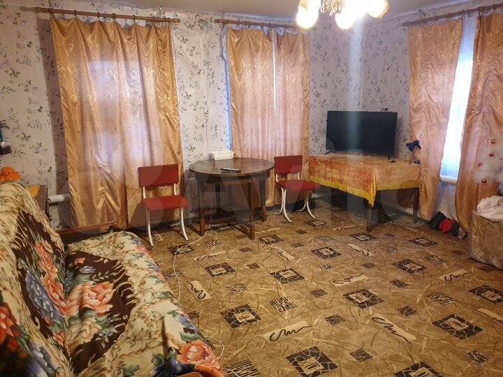 Дом 59 м² на участке 14,3 сот.