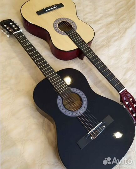 Классическая гитара Belucci
