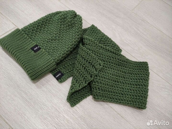 Комплект шапка и шарф