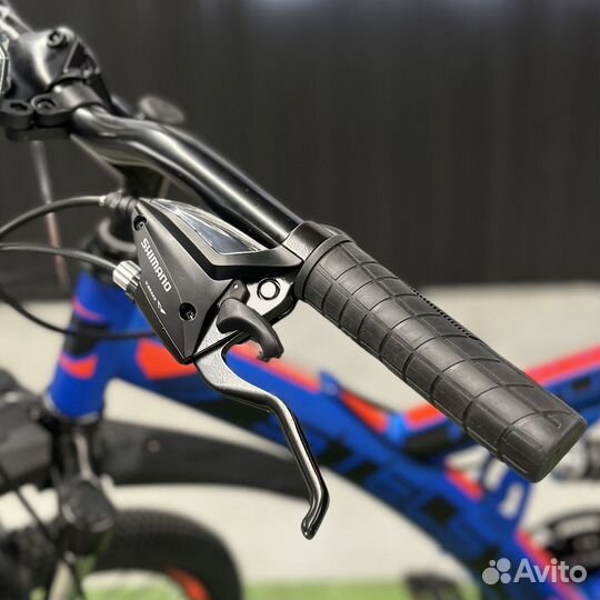 Велосипед скоростной Stels Focus 27,5