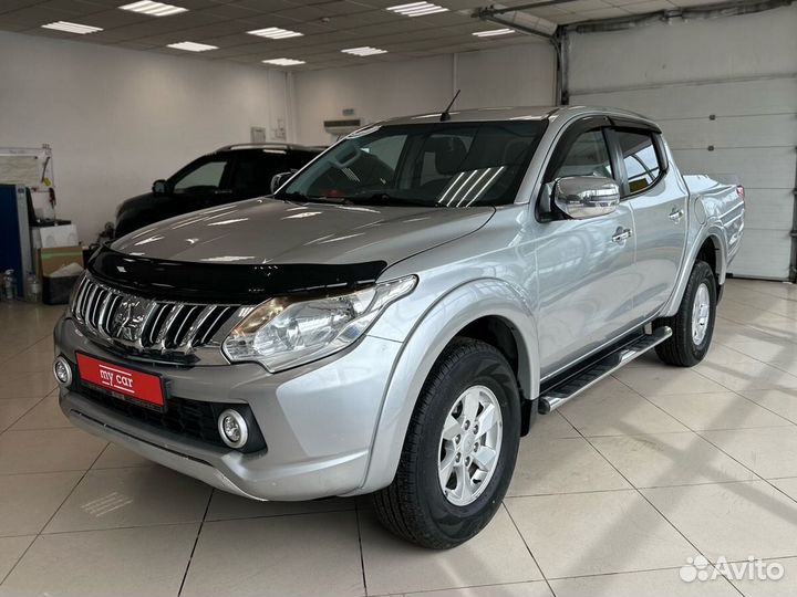 Mitsubishi L200 2.4 AT, 2016, 330 000 км