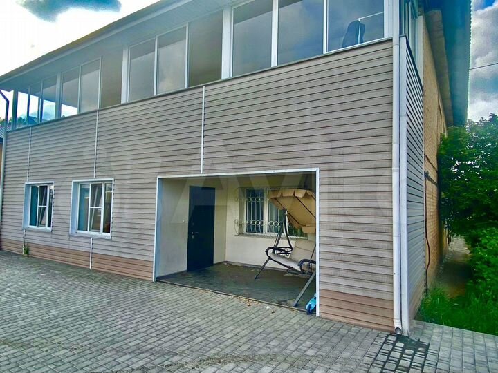Коттедж 170 м² на участке 7 сот.