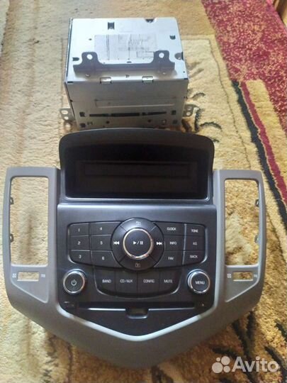 Штатное головное устройство Chevrolet Cruze