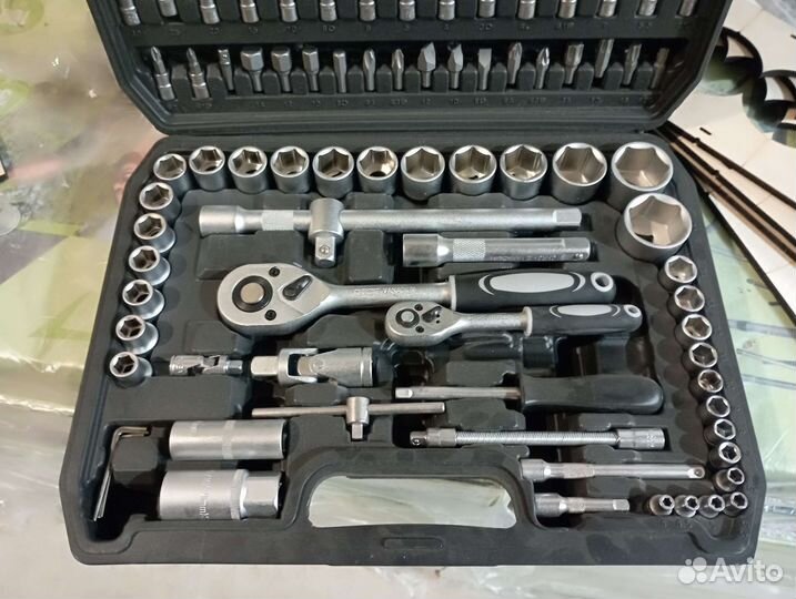 Набор инструментов 94